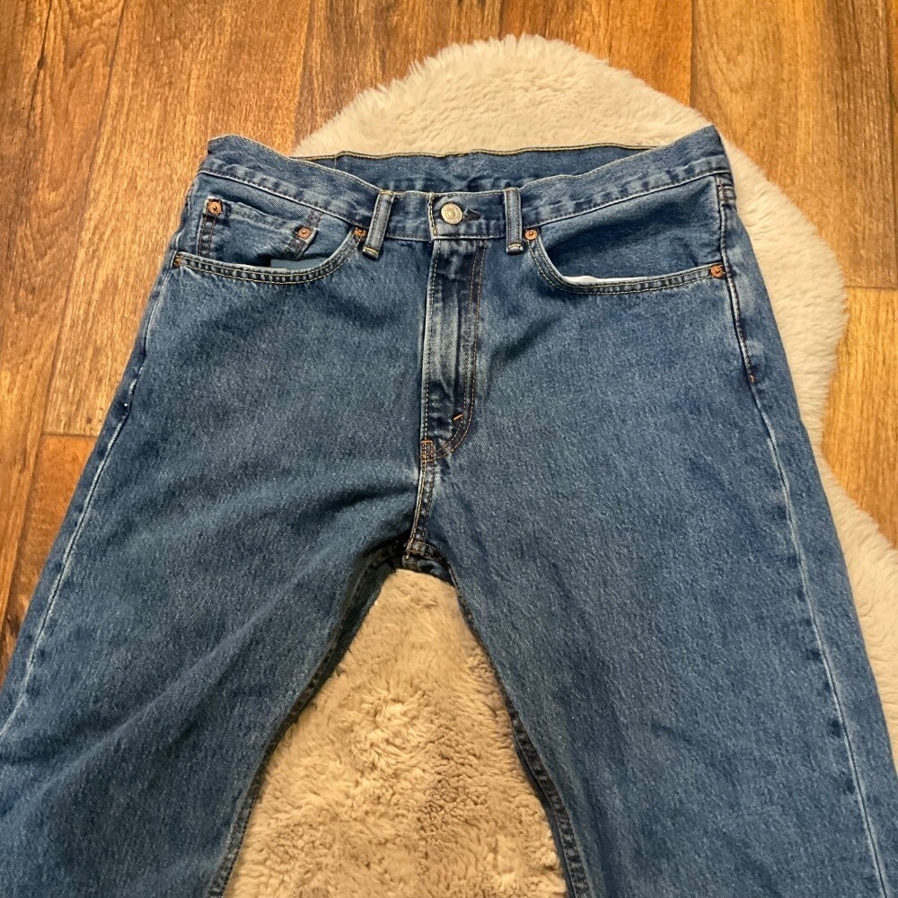 Levi's 505 Men's 34x30 Blue Denim Jeans‎ Medium Wash Measure 32x29 - Picture 4 of 11